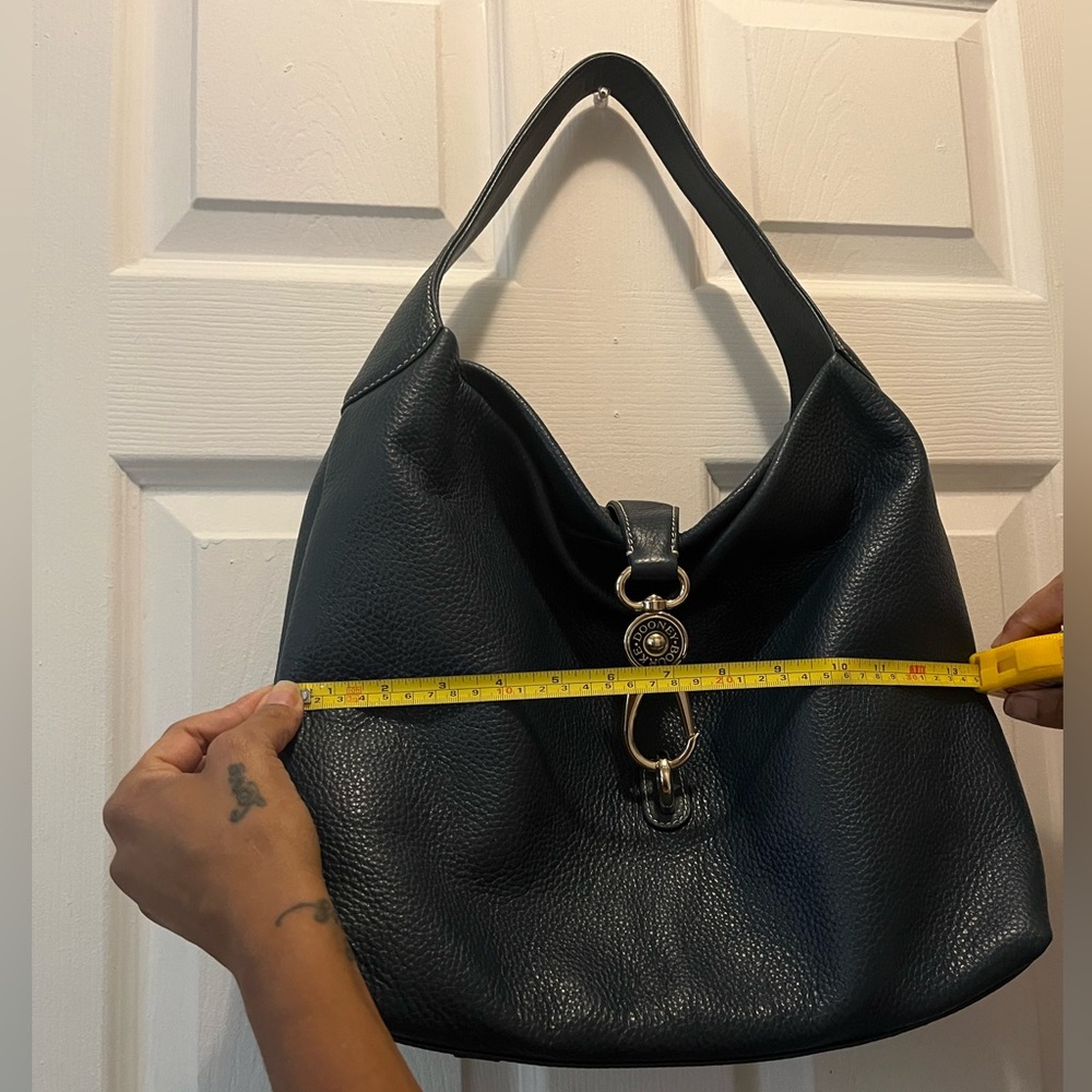 Dooney Bourke bag - Picture 3 of 12